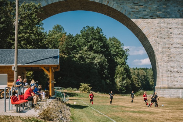 Sportplatz an der Göltzschtalbrücke - Lengenfeld/Vogtland-Weißensand