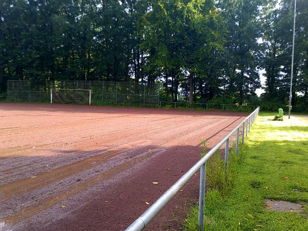 Sportplatz Grundschule - Ammersbek-Bünningstedt