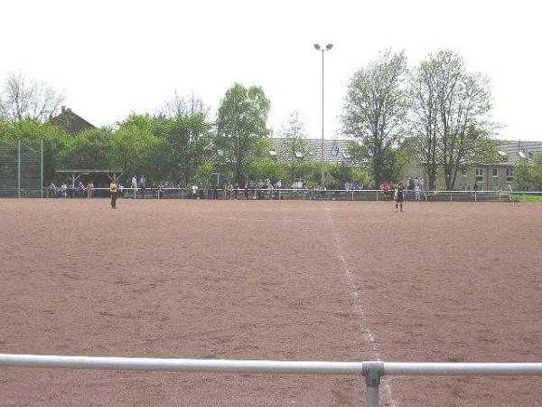 Sportplatz Bladenhorster Straße - Herne-Holthausen