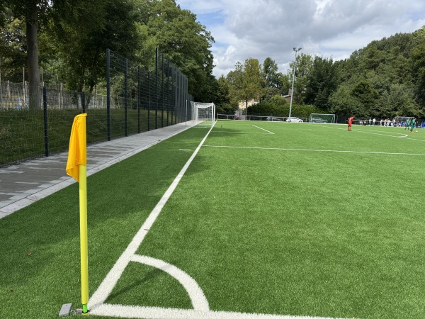 Bezirkssportanlage Gahlensche Straße Platz 2 - Bochum-Hamme