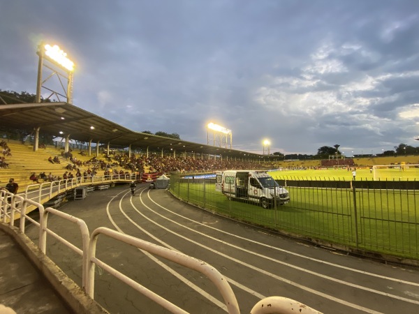 Estádio Raulino de Oliveira - Volta Redonda, RJ