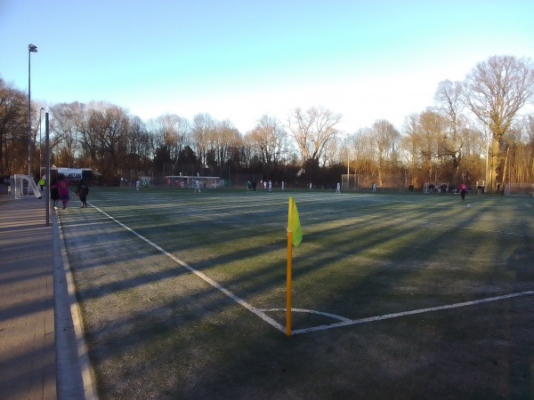 Sportplatz Hummelsbüttel - Hamburg-Hummelsbüttel