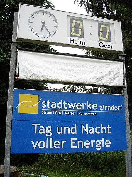 Willi-Knapp-Sportanlage - Zirndorf