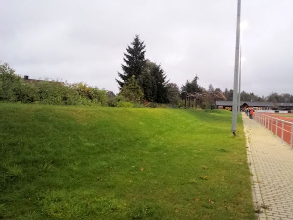 Franz-Dobrikat-Sportplatz - Halver