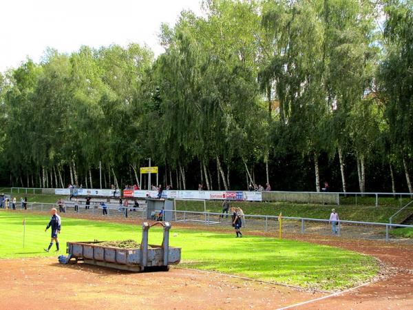 Friedrich-Ludwig-Jahn-Stadion - Teuchern