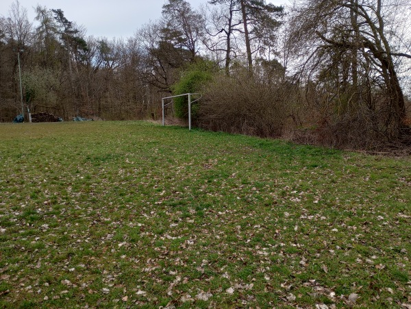 Sportplatz an der Jugendherberge - Grävenwiesbach