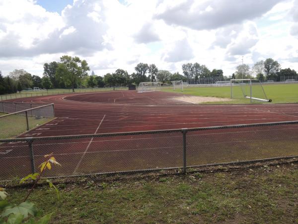 Bezirkssportanlage Rebstock - Frankfurt/Main-Bockenheim