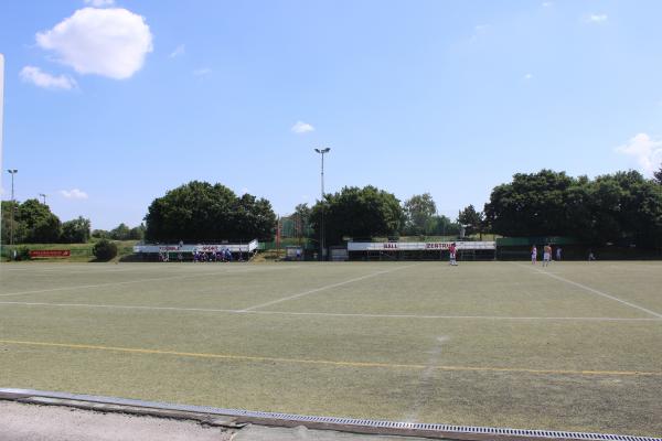 ASKÖ-Sportanlage Auf der Schmelz - Wien