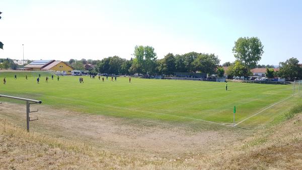 Sportplatz Hinter dem Anger - Riethnordhausen bei Erfurt