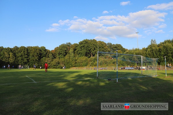 Karstwaldstadion - Brücken/Pfalz