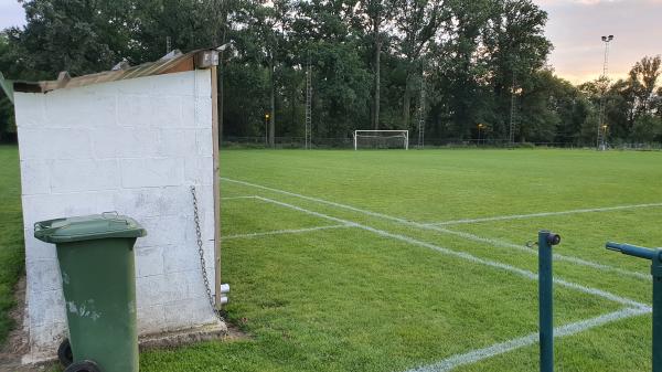 Stadion Ten Hove Terrein 2 - Hasselt-Kermt
