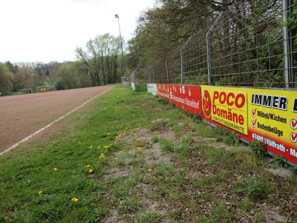 Sportplatz Düssel - Wülfrath-Düssel