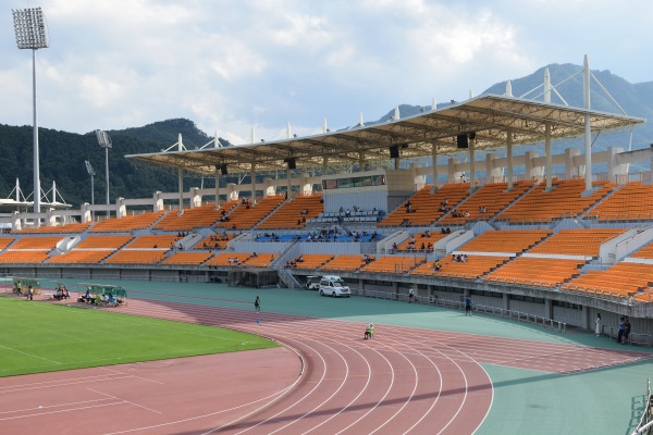 Chuncheon Songam Sports Town Main Stadium - Chuncheon