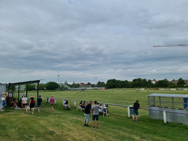 Sportplatz Erlaa - Wien