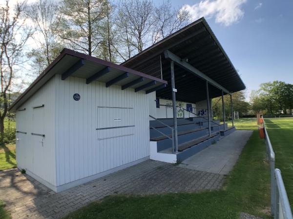 Schulsportplatz - Memmingerberg
