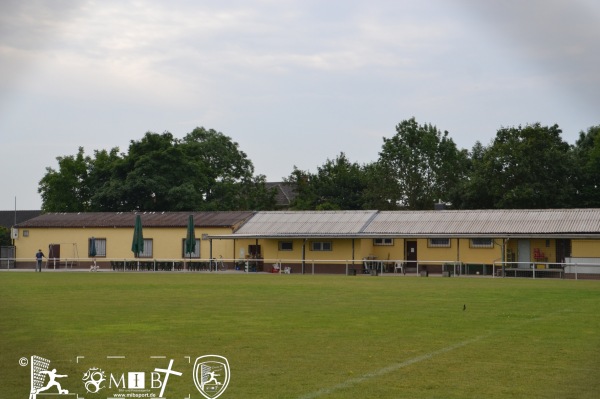 Sportplatz Zelterstraße - Worms-Wiesoppenheim