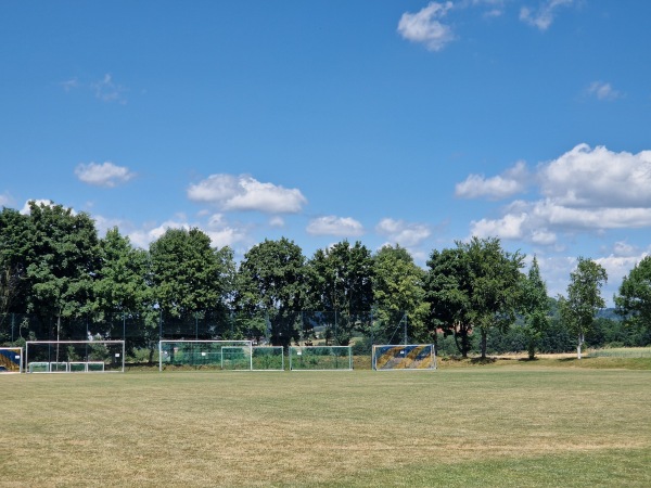 Dieter-Pausch-Sportanlage am Steig Platz 2 - Goldkronach-Nemmersdorf