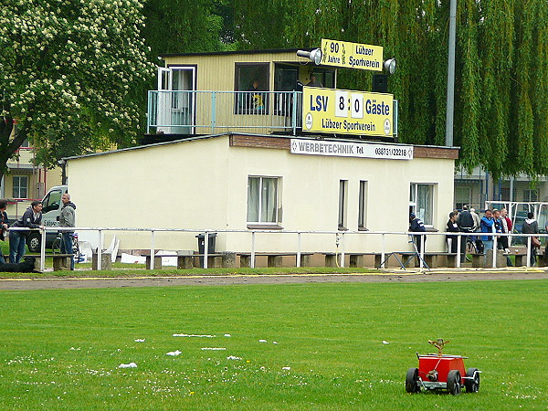 Rudolf-Harbig-Sportplatz - Lübz