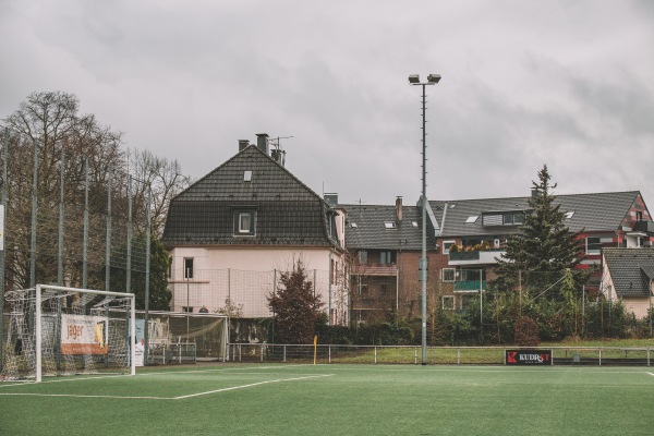 KUDRET ARENA - Hilden
