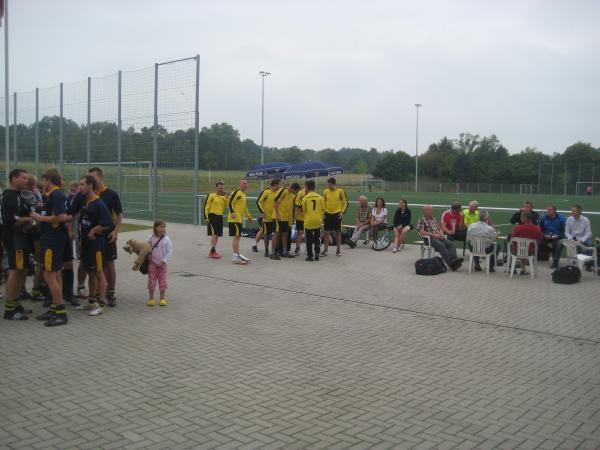 Sportplatz Flughafenstraße - Troisdorf-Altenrath