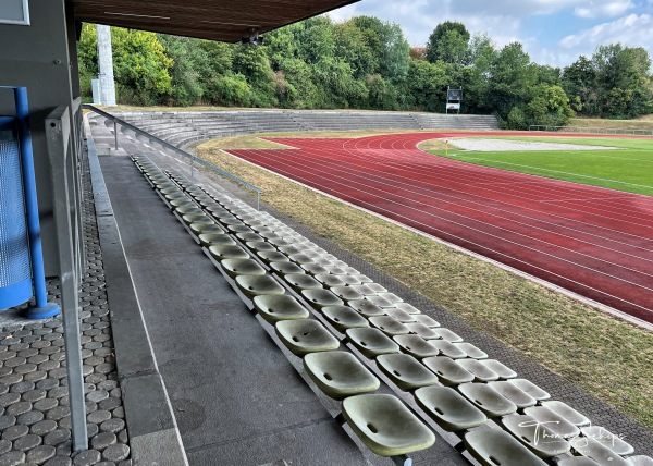 Hans-Bayer-Stadion - Unterschleißheim-Lohhof