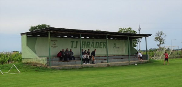 Fotbalové hřiště Hrádek - Hrádek u Znojmo