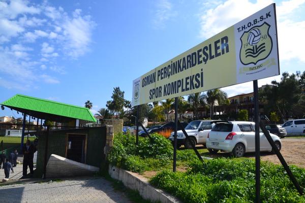 Beylerbeyi Dr. Ali Özsoy Stadı - Girne (Kyrenia)