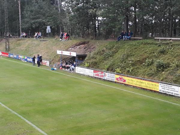 Sportanlage Kämpenweg - Uelzen-Westerweyhe