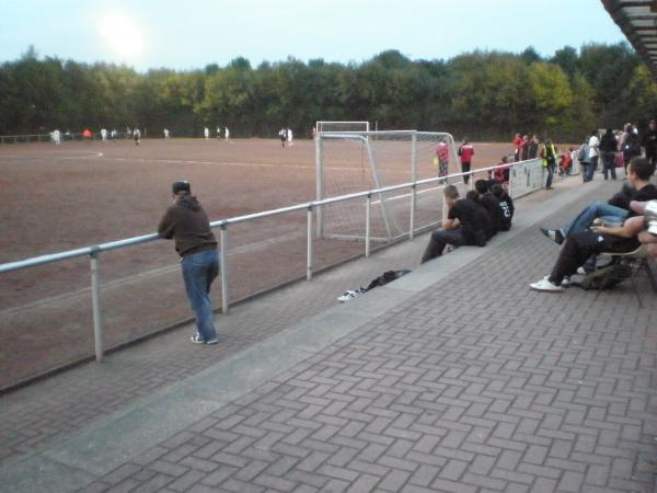 Sportplatz Auf dem Esch - Bochum-Wattenscheid-Sevinghausen