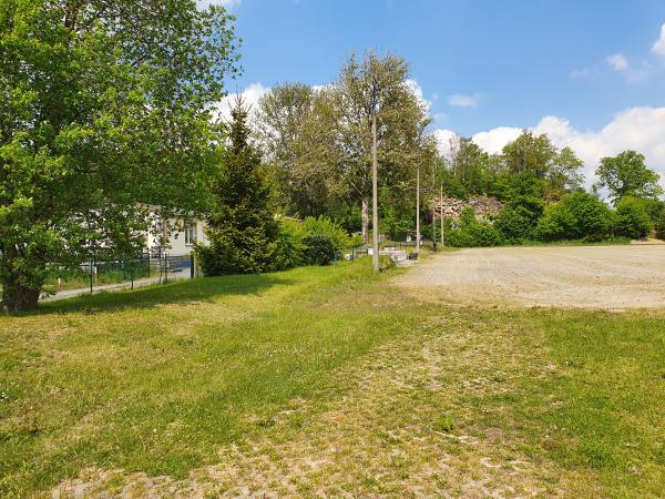 Sportplatz Schmölln - Schmölln-Putzkau