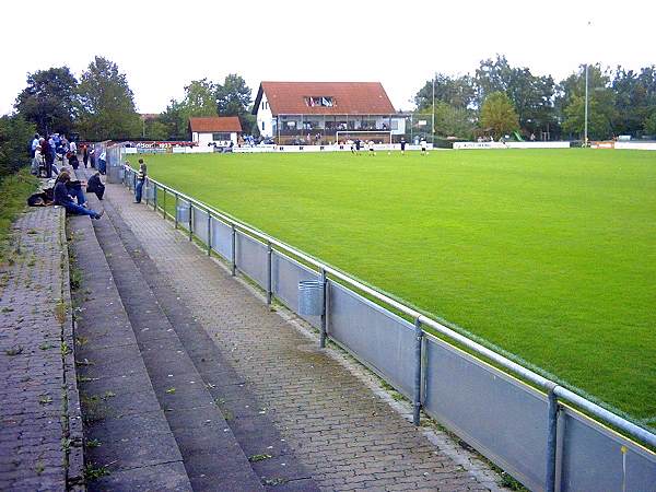 Sportanlage Straßäckerweg - Strullendorf