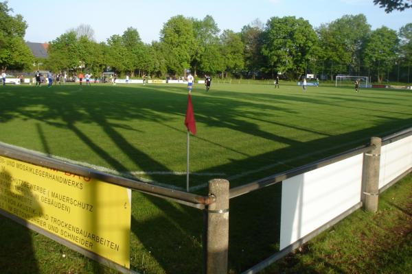 Bezirkssportanlage Kronwinkler Straße - München-Aubing