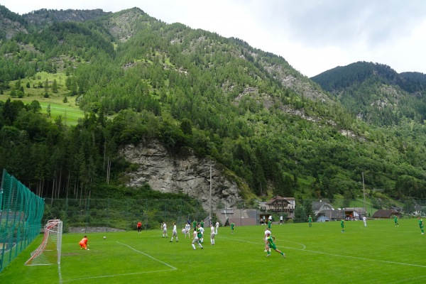 Sportplatz Muhr - Muhr