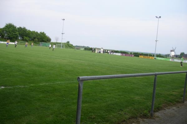 Sportplatz Lindweg - Erwitte-Schmerlecke