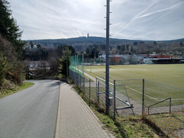 Sportplatz am Berg - Schmitten/Hochtaunus-Niederreifenberg