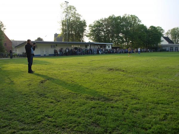 Sportanlage Hauptstraße - Geseke-Ehringhausen