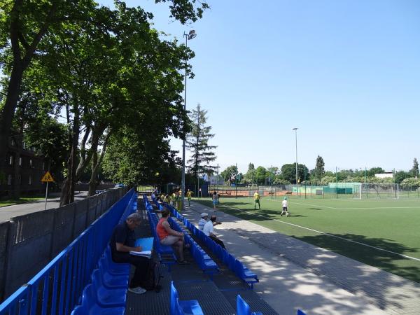 Boisko w Międzyrzeczu obok - Międzyrzecz