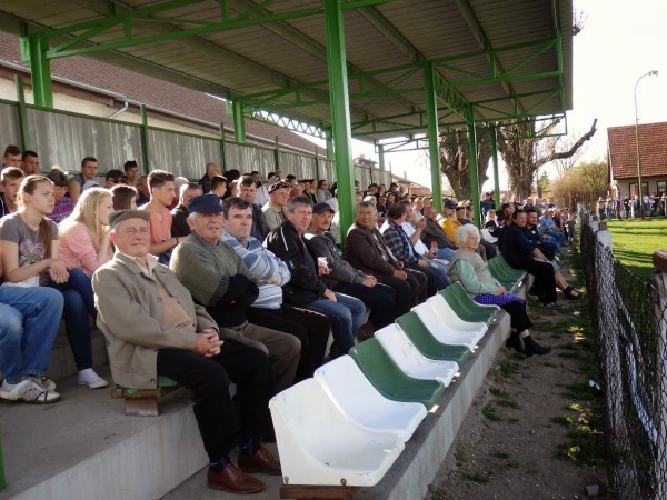 Pilisi Sportpálya - Pilis