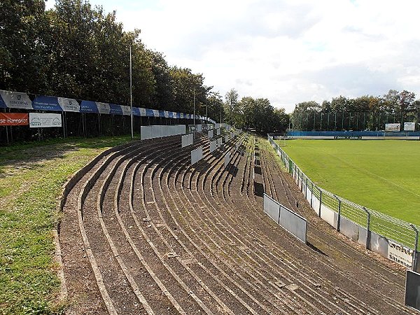 Rudolf-Kalweit-Stadion - Hannover-Bult