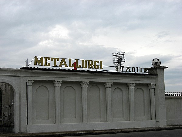 Stadioni Poladi - Rustavi