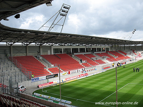 Leuna-Chemie-Stadion - Halle/Saale-Gesundbrunnen