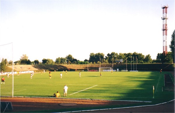 Tiszaligeti Stadion (alt) - Szolnok