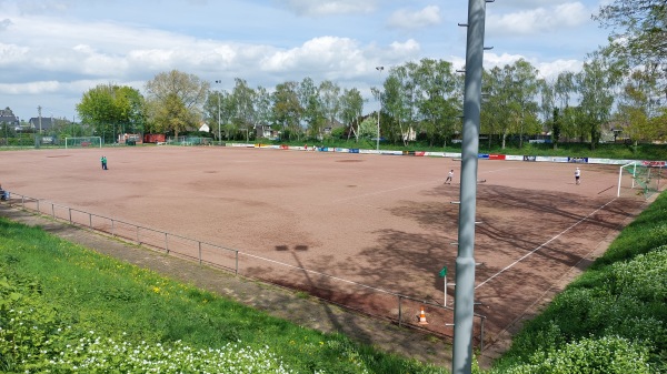 Sportplatz Kreuzwegstraße - Erftstadt-Erp