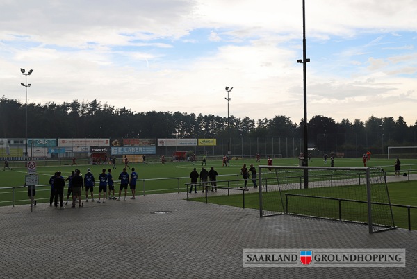 Sportplatz Am Katzenfeld 2 - Hainburg-Hainstadt