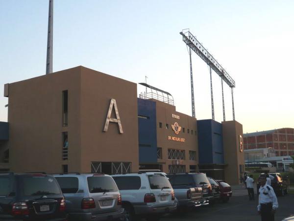 Estadio Dr. Nicolás Leoz - Asunción