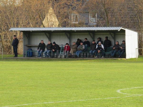 Sportstätte Rehnaer Straße - Carlow/Mecklenburg