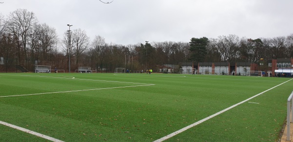 Hans-Rosenthal-Sportanlage Platz 6 - Berlin-Charlottenburg
