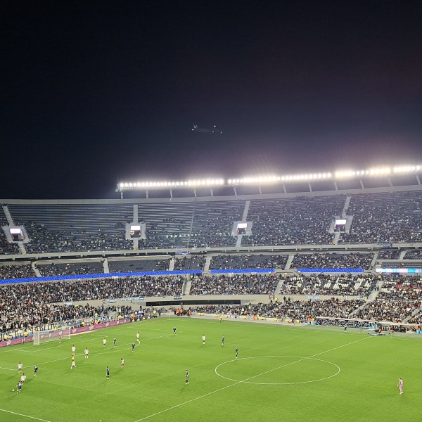 Estadio Mâs Monumental - Buenos Aires, BA