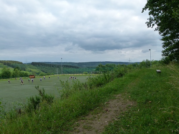 Sportplatz Am Waldhang - Netphen-Eckmannshausen