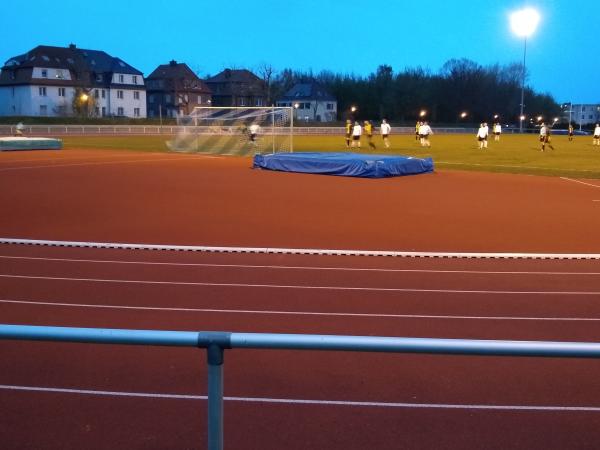 Fritz-Heinrich-Stadion im Sportpark Süd - Bitterfeld-Wolfen